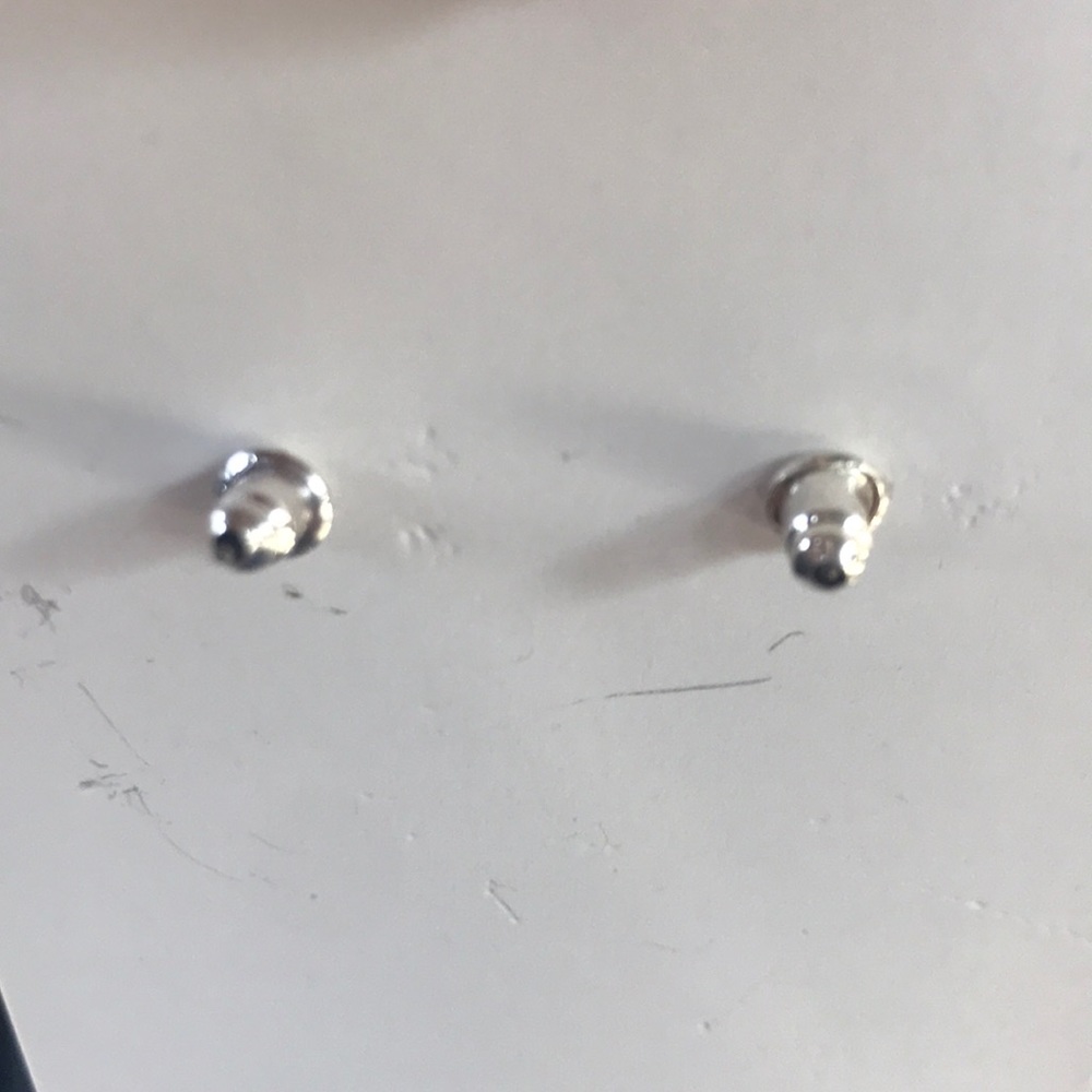 I AM beautiful EARRINGS - Picture 5 of 5